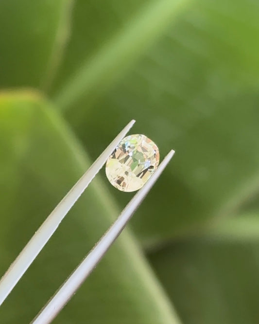 Cream Tourmaline 1.94ct